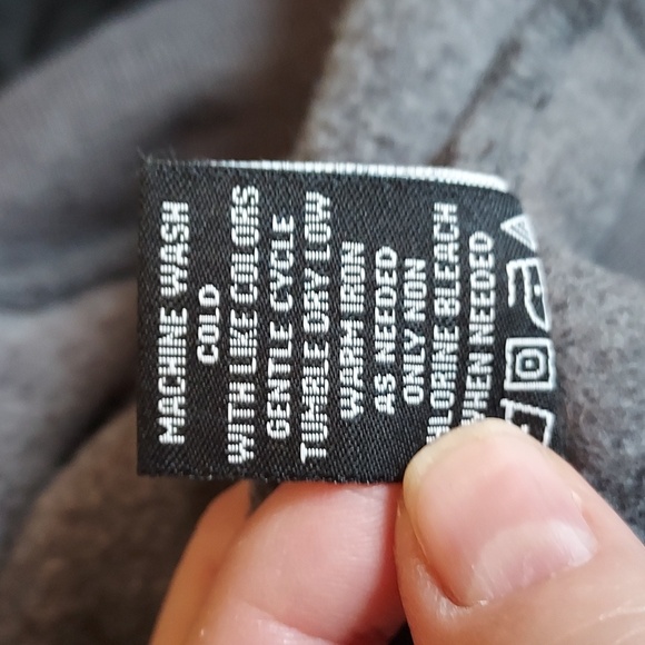 Westy Tiger with Embroidered Flowers Dark Gray Hoodie Size Large - Picture 9 of 9